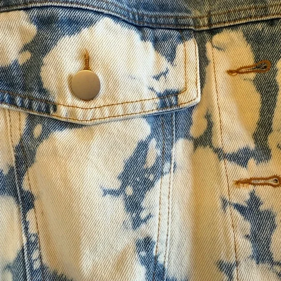 12th Tribe Cropped Denim Jacket - Picture 5 of 7